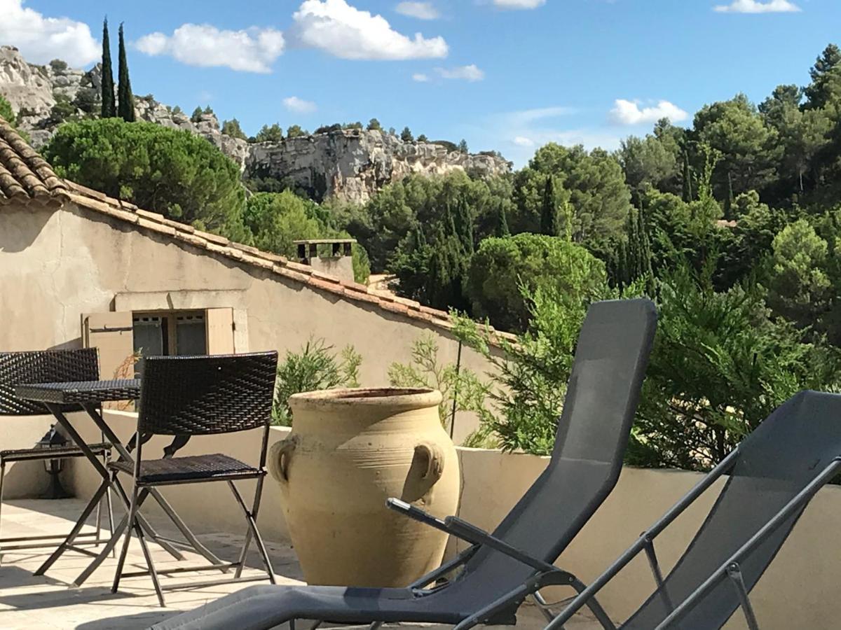 Mas De La Fadeto Bed & Breakfast Les Baux-de-Provence Exterior foto