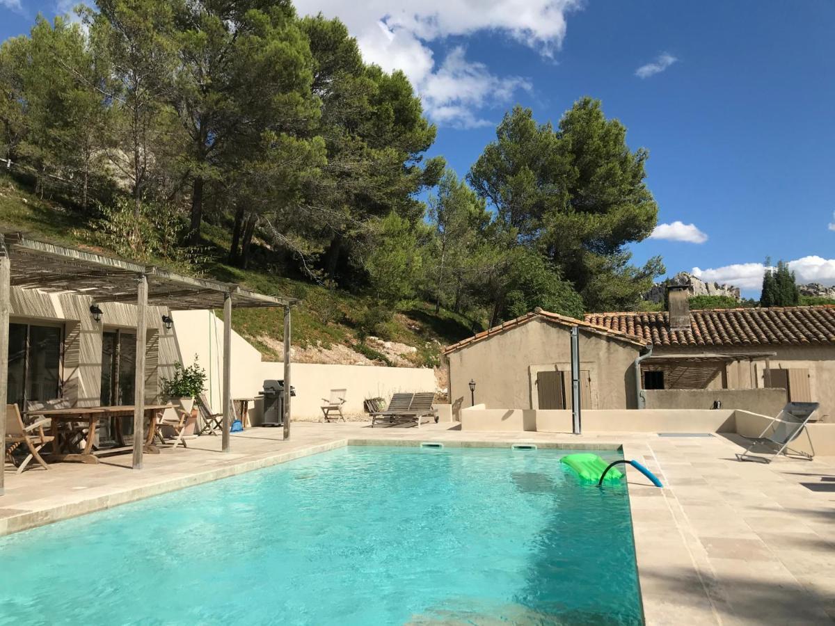 Mas De La Fadeto Bed & Breakfast Les Baux-de-Provence Exterior foto