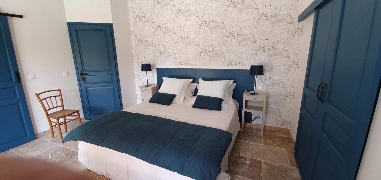 Mas De La Fadeto Bed & Breakfast Les Baux-de-Provence Exterior foto