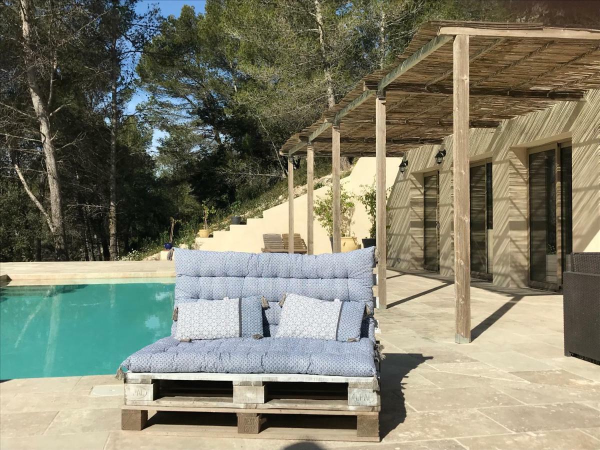 Mas De La Fadeto Bed & Breakfast Les Baux-de-Provence Exterior foto